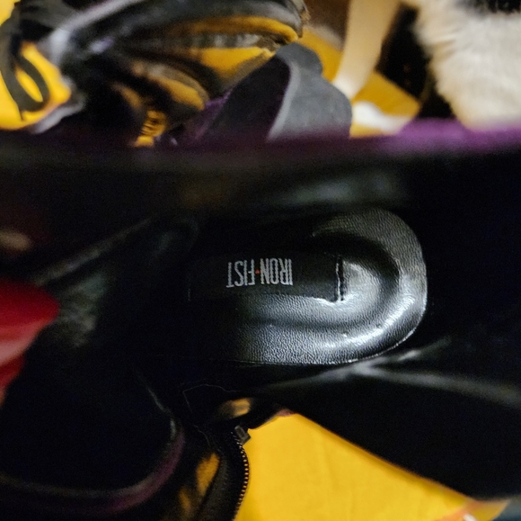 Iron Fist Bat Royalty Boots - size 9 - Picture 2 of 5